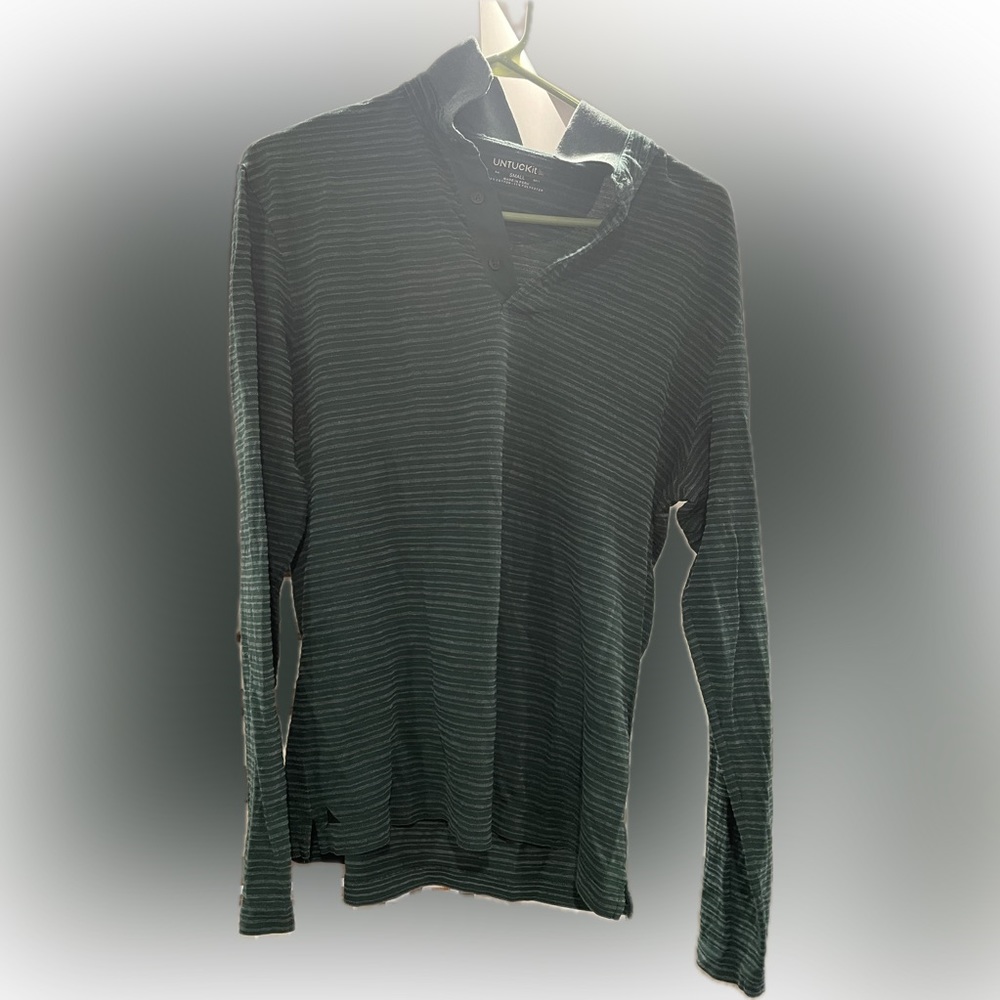 UNTUCKit green polo